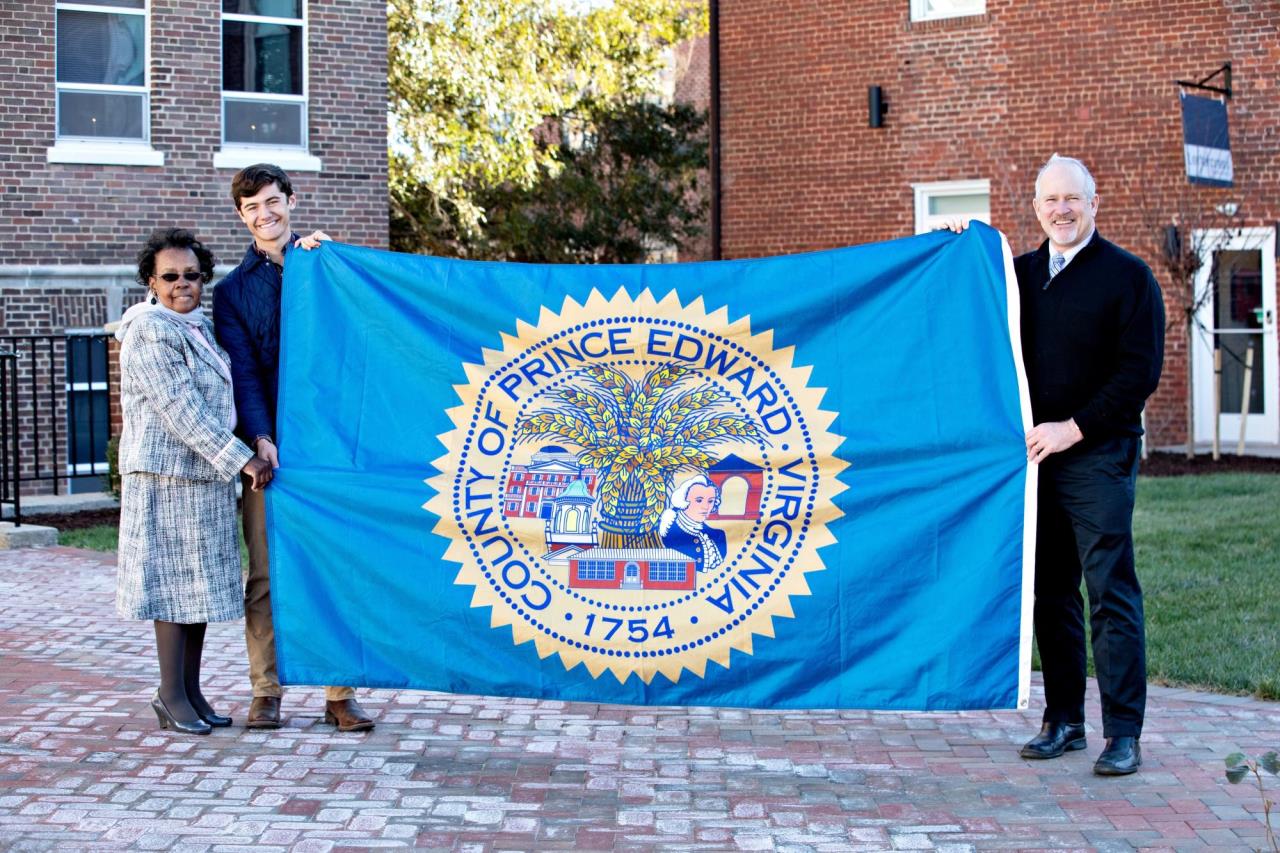 County Flag - Updated County Seal  Nov-2022